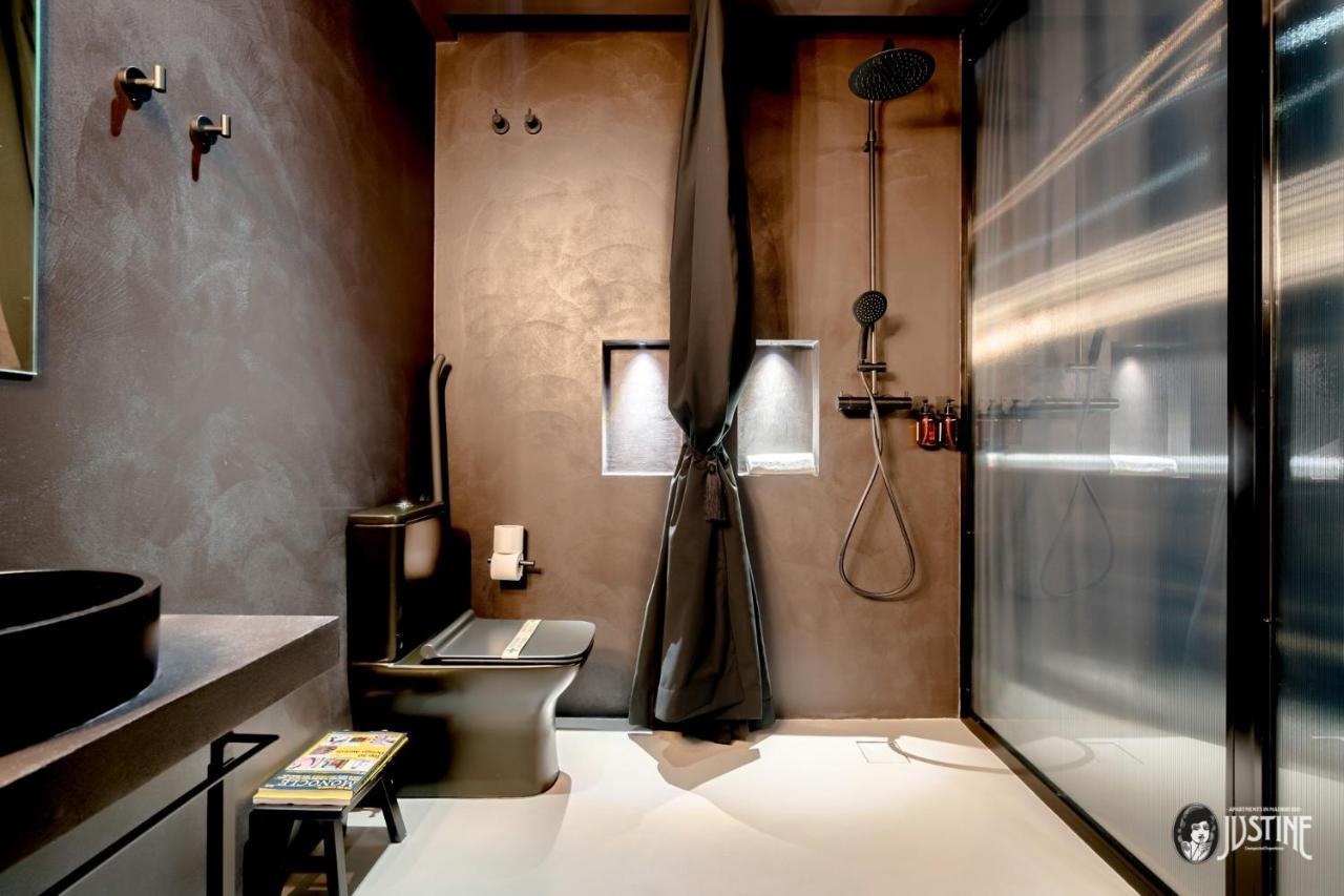 Suite Shibari By Justine Apartments Sobria Elegante Y Pecaminosa Apartamento Turistico En Madrid Rio Extérieur photo